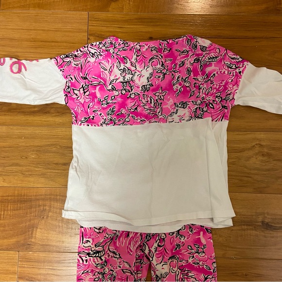 Lilly Pulitzer set - Picture 4 of 7